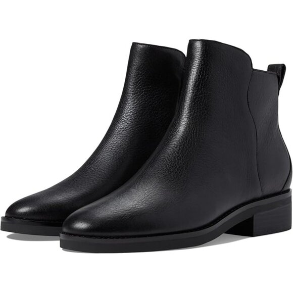 COLE HAAN Black Padded River Almond Toe Block Heel Leather Booties 6 B $290 - Picture 1 of 4